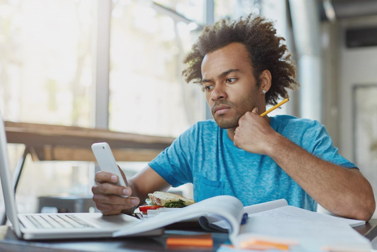 Gemeinsames Arbeiten an Finanzanalysen